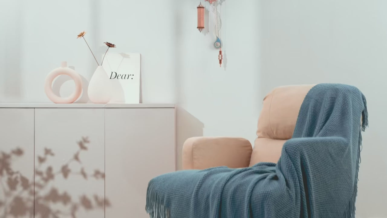 Charger la vidéo: Puzzle 3D Horloge Murale Romantique